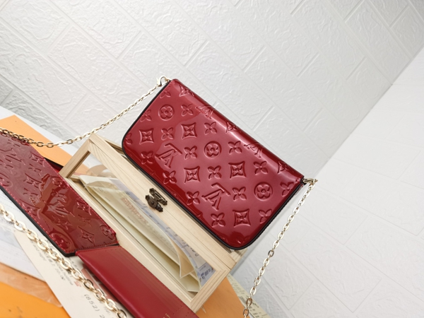 LVコピーウォレット側面デザイン